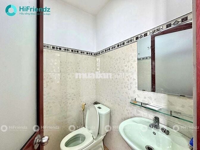 STUDIO BAN CÔNG NGAY CẦU CHÀ VÀ Q5, FULL NỘI THẤT, ƯU ĐÃI 200K SUỐT HĐ
