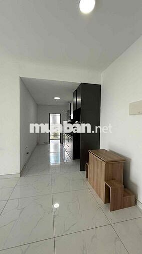 Chính chủ bán căn Diamond Alnata 6tỷ bao pql 1 năm ra sổ -Celadon city