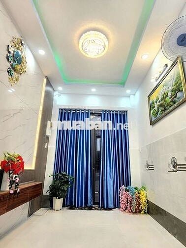 Tùng Thiện Vương 5PN Sân thượng thoáng mát, hẻm rộng hơn 3m