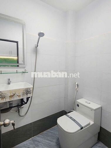Tùng Thiện Vương 5PN Sân thượng thoáng mát, hẻm rộng hơn 3m