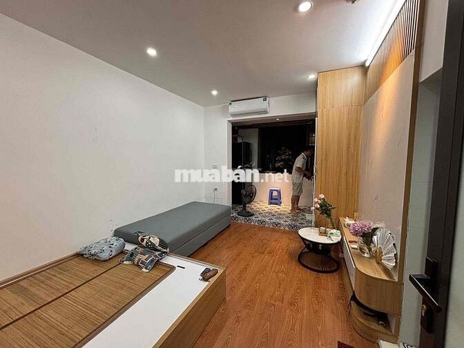 Bán nhà tập thể phố Minh Khai nhà đẹp oto đỗ chân cầu thang 50m tầng 3 Bán nhà tập thể phố Minh Khai nhà đẹp oto đỗ chân cầu thang 50m tầng 3
