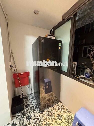 Bán nhà tập thể phố Minh Khai nhà đẹp oto đỗ chân cầu thang 50m tầng 3