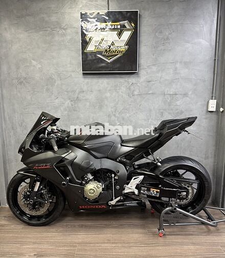 Cần bán Honda CBR1000RR 2017 Fireblade xe đẹp