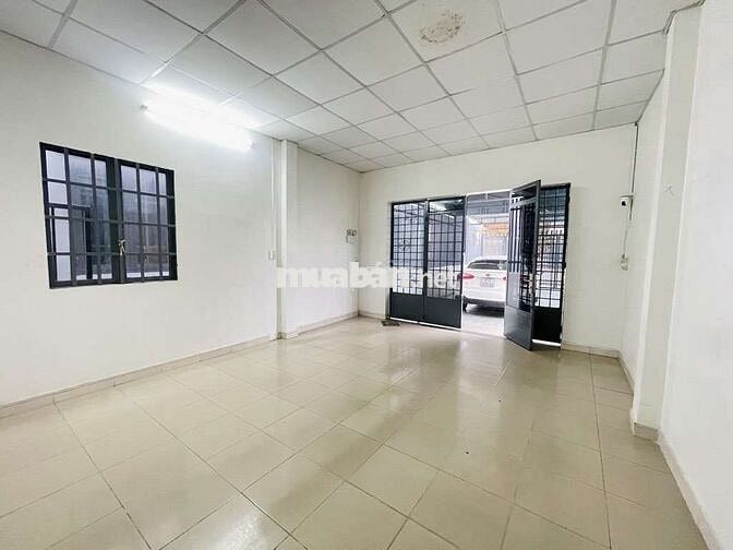 NHÀ CẤP 4 LÂU ĐỜI,  HIỆP THÀNH,  Q12,  OTO NGỦ TRONG NHÀ, giá 4.4 Tỷ