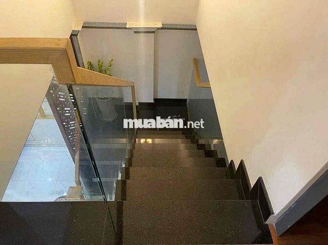 🏠Nguyên Căn 3Phòng Có Nội Thất Mặt Tiền Đường Số Lý Phục Man - Quận 7