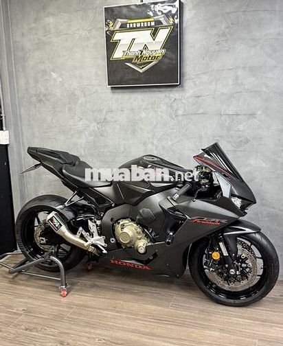 Cần bán Honda CBR1000RR 2017 Fireblade xe đẹp