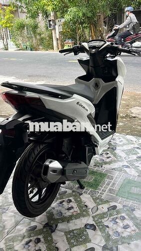 VARRIO 125 MẪU CŨ BI CẦU