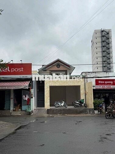 CHO THUÊ MẶT BẰNG KINH DOANH VỊ TRÍ ĐẸP, NGAY NGÃ BA THOÁNG MÁT RỘNG