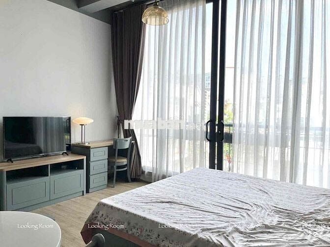 STUDIO 35M2 FULL NỘI THẤT CÓ BAN CÔNG NGAY SÂN BAY - GẦN TRUNG TÂM
