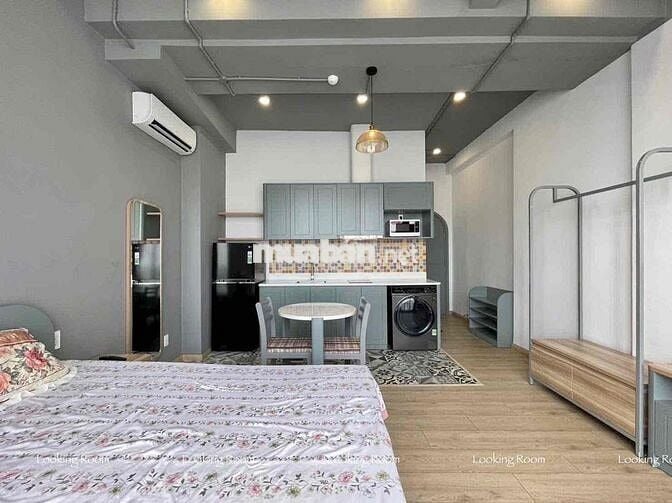 STUDIO 35M2 FULL NỘI THẤT CÓ BAN CÔNG NGAY SÂN BAY - GẦN TRUNG TÂM