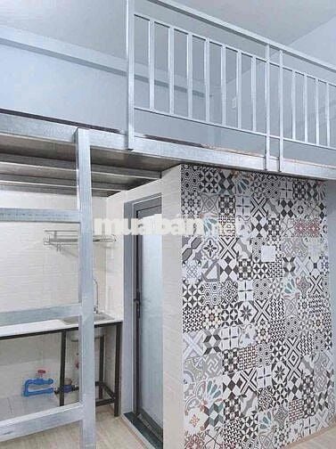 SIÊU PHẨM CHDV GẦN ĐH NGUYỄN TẤT THÀNH ĐANG CHO THUÊ FUN PHÒNG GIÁ 9,6