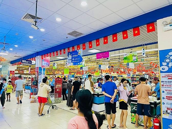 Siêu thị cần gấp nhân viên nam, nữ làm theo ca ở khu vực Tân Phú