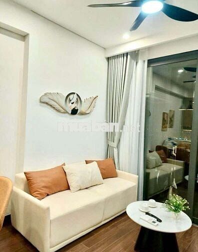CHÍNH CHỦ BÁN NHÀ TẬP THỂ VĨNH HỒ, 50M, 2PN, NHÀ ĐẸP, GẦN Ô TÔ
