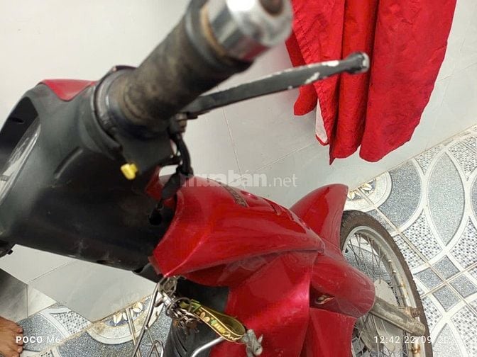 Góc bán xe Giá 4tr(Có fix) Giấy tờ đầy đủ,Điện đèn đầy đủ xem xe Thành