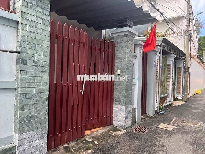 Bán nhà 1 trệt 3 lầu hẻm ôtô Đc đường Bà Huyện Thanh Quan, Vũng Tàu