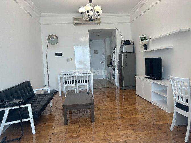 Cho thuê căn hộ The Manor 36m Nguyễn Hữu Cảnh, cách quận 1 - 5ph