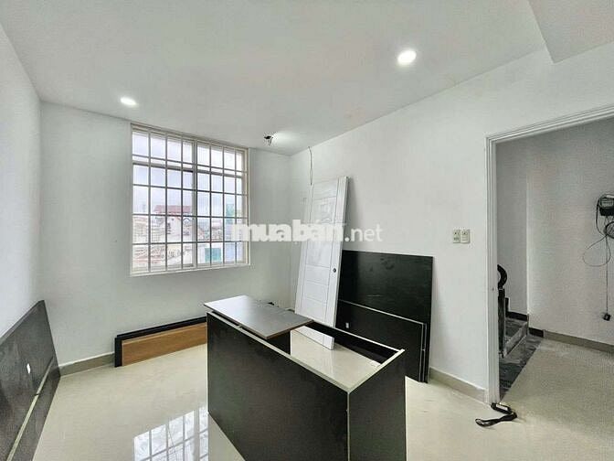 DỰ ÁN MỚI - BAN CÔNG - MÁY GIẶC RIÊNG - NGÃ TƯ PHÚ NHUẬN