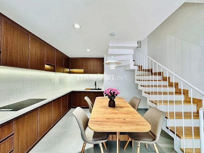 Bán gấp nhà riêng đường Dương Văn An, Thảo Điền, Q2. Giá 2,86tỷ. 68m2