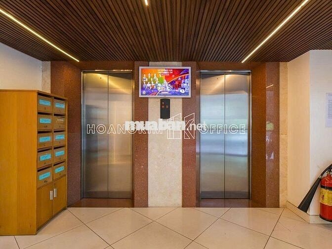Thuê văn phòng Phú Nhuận 100–300m² giá 330k/m², tiện ích đầy đủ