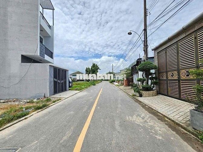 BÁN ĐẤT MẶT TIỀN NGANG 6m CHỈ 3 tỷ 550tr