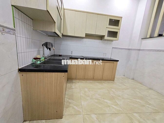 Cho thuê nhà mới tinh, đầy đủ nội thất