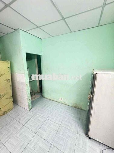 BÁN NHÀ HOÀNG DIỆU QUẬN 4 VỊ TRÍ ĐẸP THÔNG RA ĐƯỜNG MẶT TIỀN CHỈ 10m