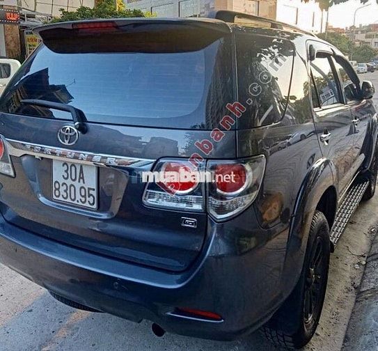 Toyota Fortuner 2.5G 2015