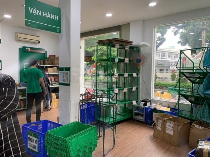 Chính chủ cho thuê nhà 2 MT, số 567 Bình Thới, P.10, Q.11