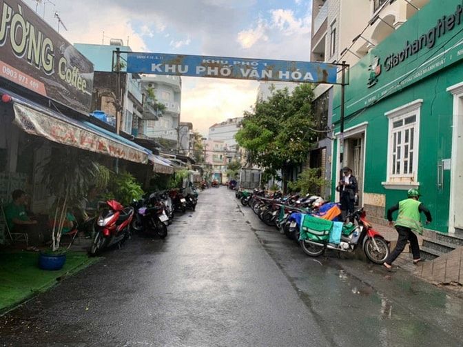 Chính chủ cho thuê nhà 2 MT, số 567 Bình Thới, P.10, Q.11
