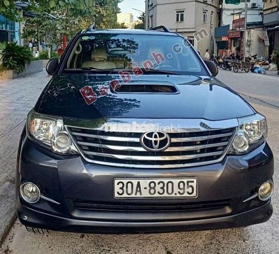 Toyota Fortuner 2.5G 2015