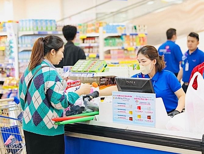 Mùa Trung Thu siêu thị bổ sung LĐPT dành cho sinh viên hoặc trung tuổi