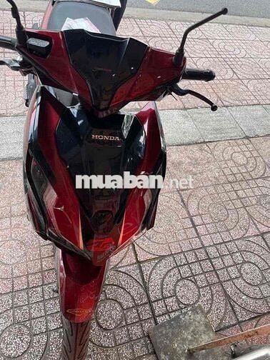 Honda Airblade 125 Fi 4 van màu đỏ đời cuối 2023