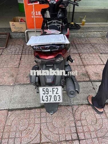 Honda Airblade 125 Fi 4 van màu đỏ đời cuối 2023