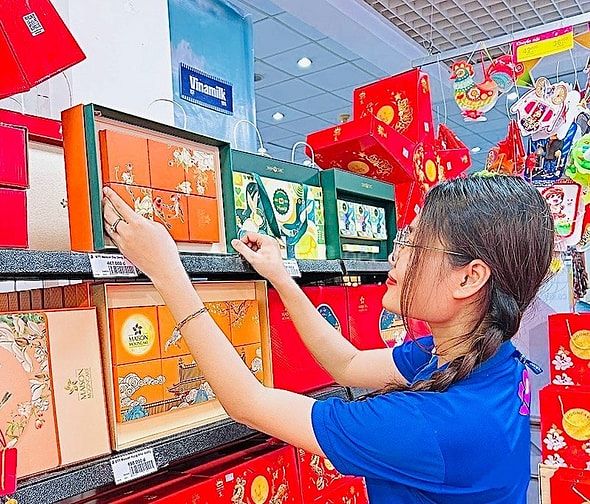 Mùa Trung Thu siêu thị bổ sung LĐPT dành cho sinh viên hoặc trung tuổi