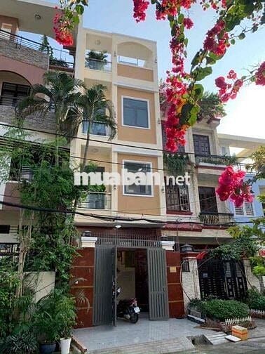 nhà hẻm oto 175m2 chính chủ, 5p ra siêu thị emart. hoa hồng 1%