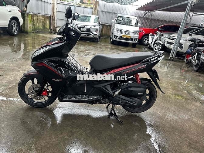 Honda Airblade 125 Fi đen nhám đời 2015 bstp