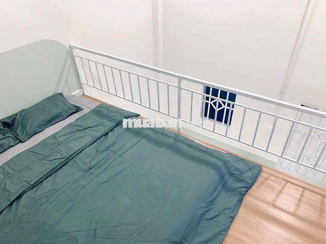Phòng Gác Cao Cửa Sổ Thoáng Gần Lotte Mart Trung Tâm Quận 7