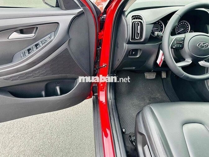 Hyundai Creta 1.5AT sản xuất 2022 màu đỏ