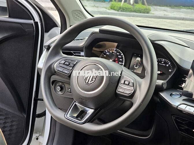 MG5 2022 dky 2023 màu trắng bản std