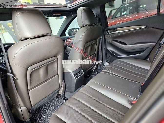 Mazda 6 Signature Premium 2.5 AT 2023 - 738 Triệu