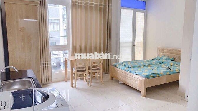 Cho thuê studio full nội thất cửa sổ kính đầy đủ tiện nghi