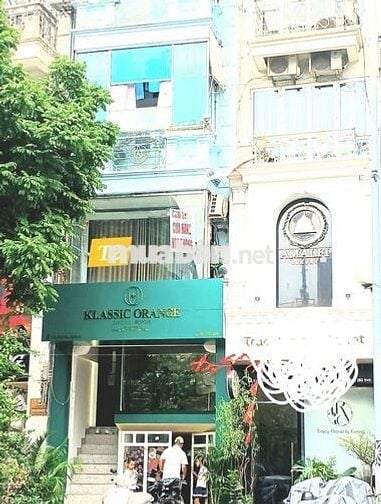 Mình chính chủ có cửa hàng tầng 2 cho thuê-mặt phố 115A Sơn Tây,Kim Mã