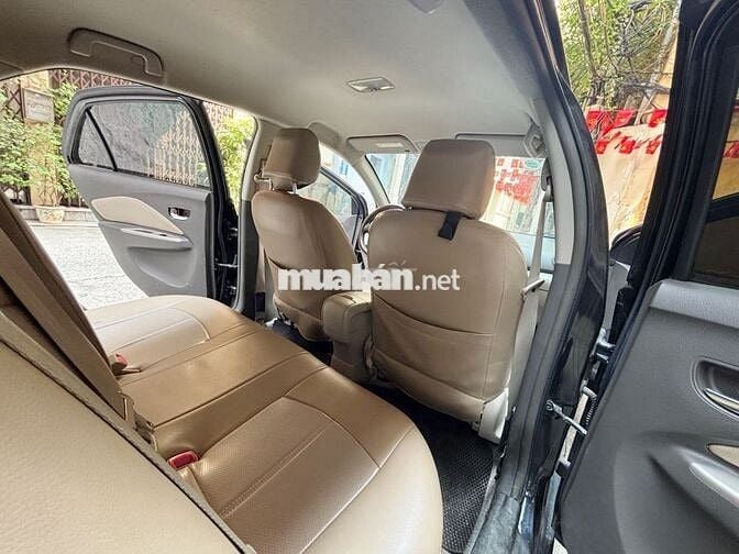 Toyota Yaris 2009 1.3 AT - 130000 km