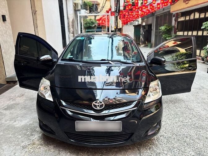 Toyota Yaris 2009 1.3 AT - 130000 km