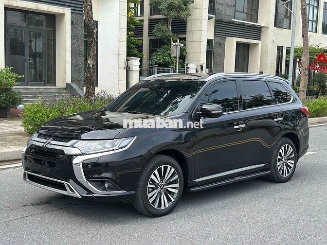 Mitsubishi Outlander 2022 2.0 CVT Premium - 38000