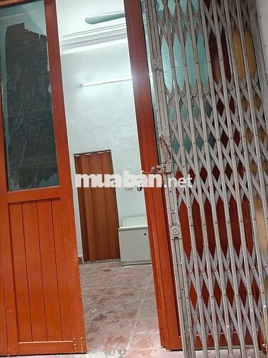 Cho thuê nhà 4 tầng tại ngõ 109 Doãn Kế Thiện
