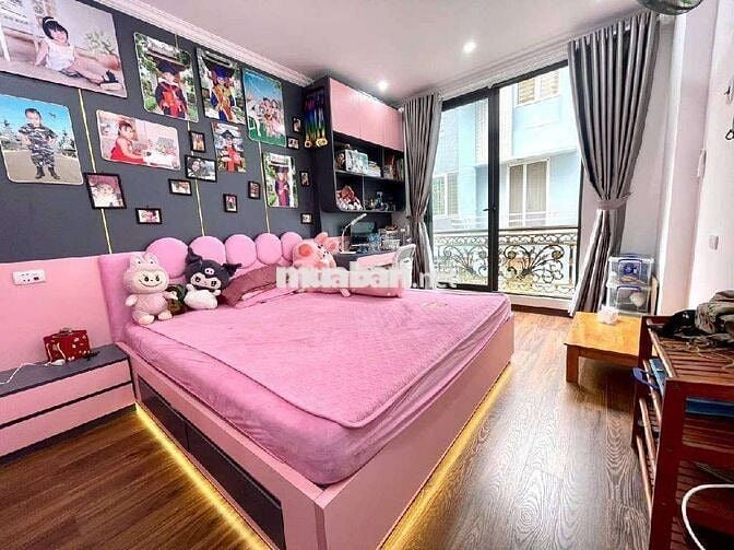 NHÀ LẠC LONG QUÂN, 7 TẦNG THANG MÁY Ô TÔ VÀO NHÀ PHÂN KHÚC HIẾM