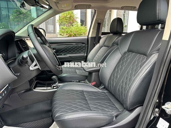Mitsubishi Outlander 2022 2.0 CVT Premium - 38000