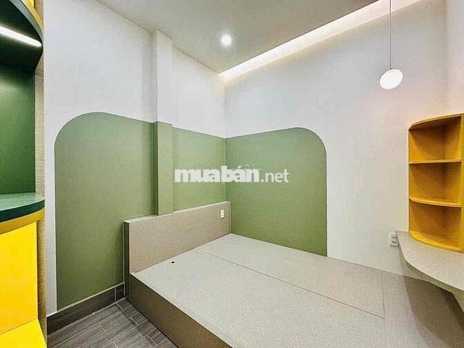 Nhà Lầu Đẹp Mới Xây Full Nội Thất - Ô Tô Thoải Mái