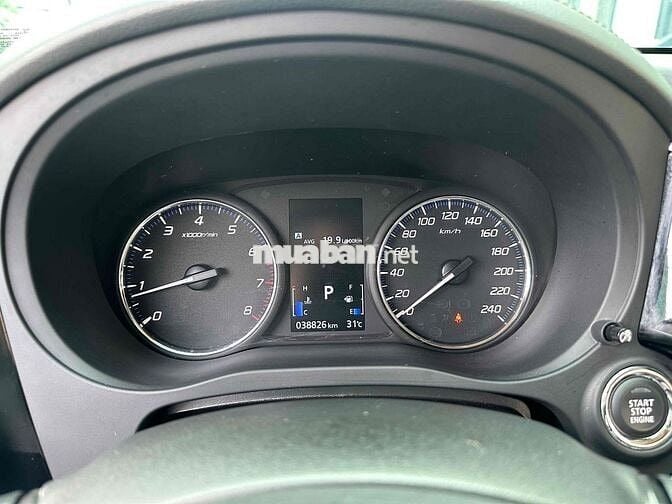 Mitsubishi Outlander 2022 2.0 CVT Premium - 38000